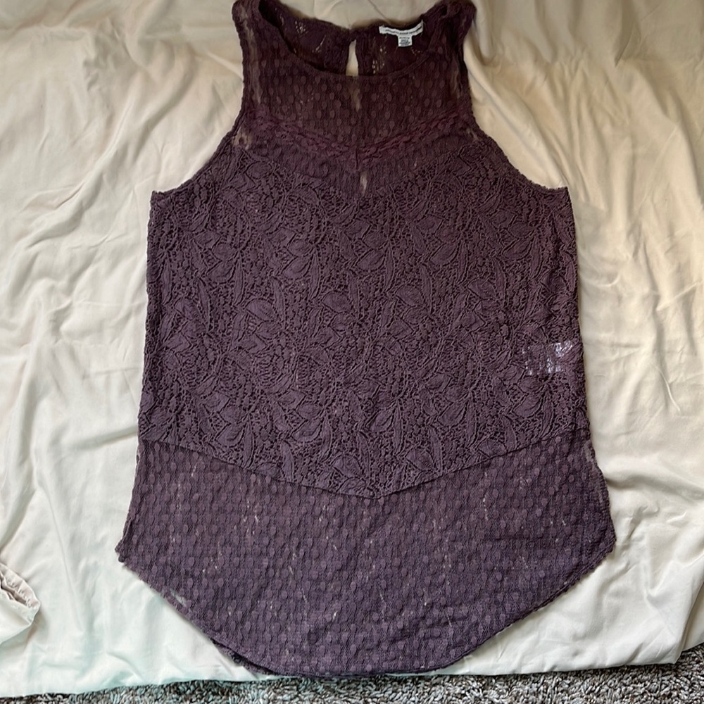 American Eagle Lace tank